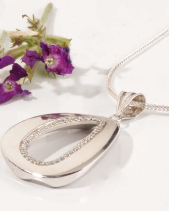 Sterling Silver Pear Shape CZ Medalion on 20 Inch Foxtail