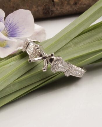 18K WG .46tdw Diamond Semi Mount