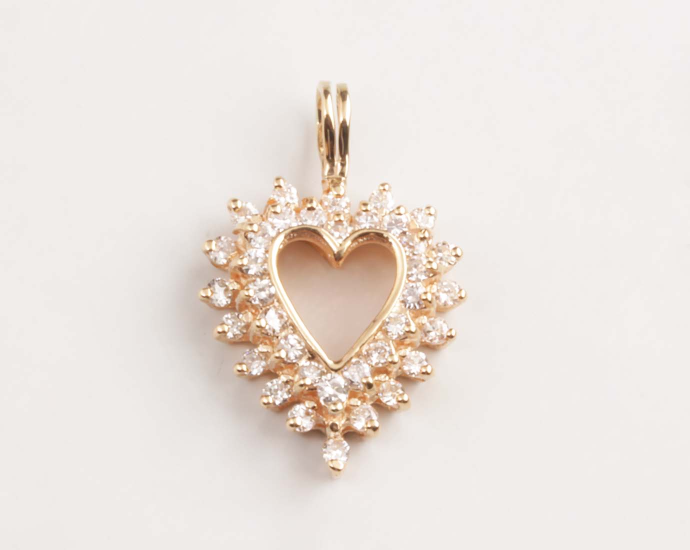 2.5 dtw. 1ct tdw. Diamond Heart Pendant #12286