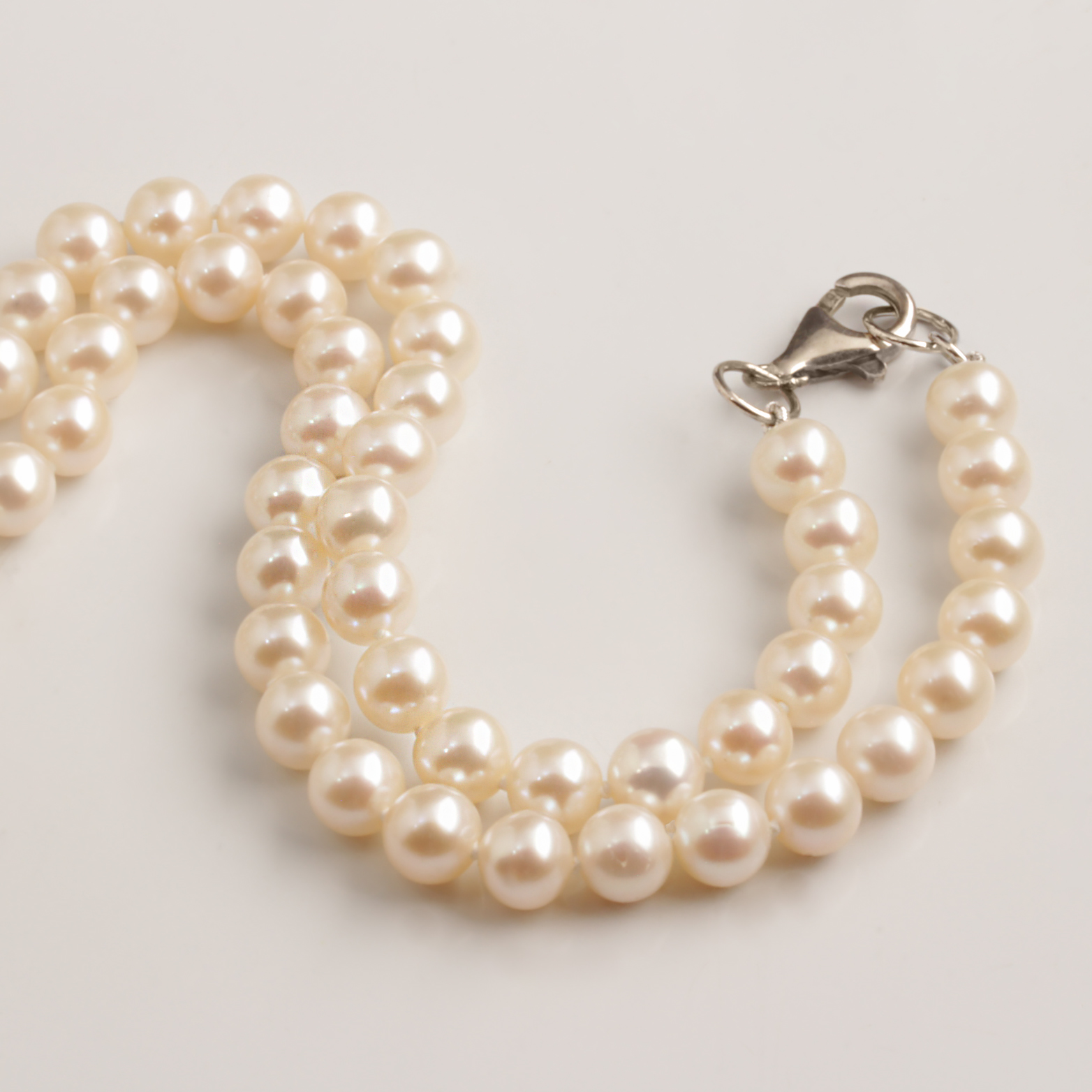 Fresh Water Pearl Bracelet & Necklace Set. 7" bracelet and 18" necklace, both w/ silver clasp. #12428