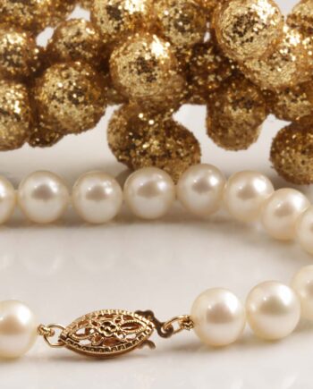 7" Fresh Water Cultured Pearl Bracelet w/ 14KYG Clasp. #12429