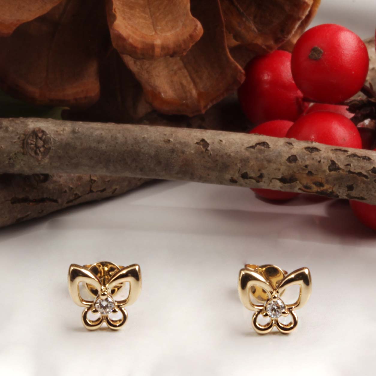 14KY .07tdw Diamond Butterfly Earrings #150-00112