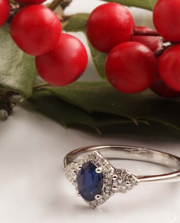 14LW .55ct Sapphire & .22tdw Diamond Ring #200-00078