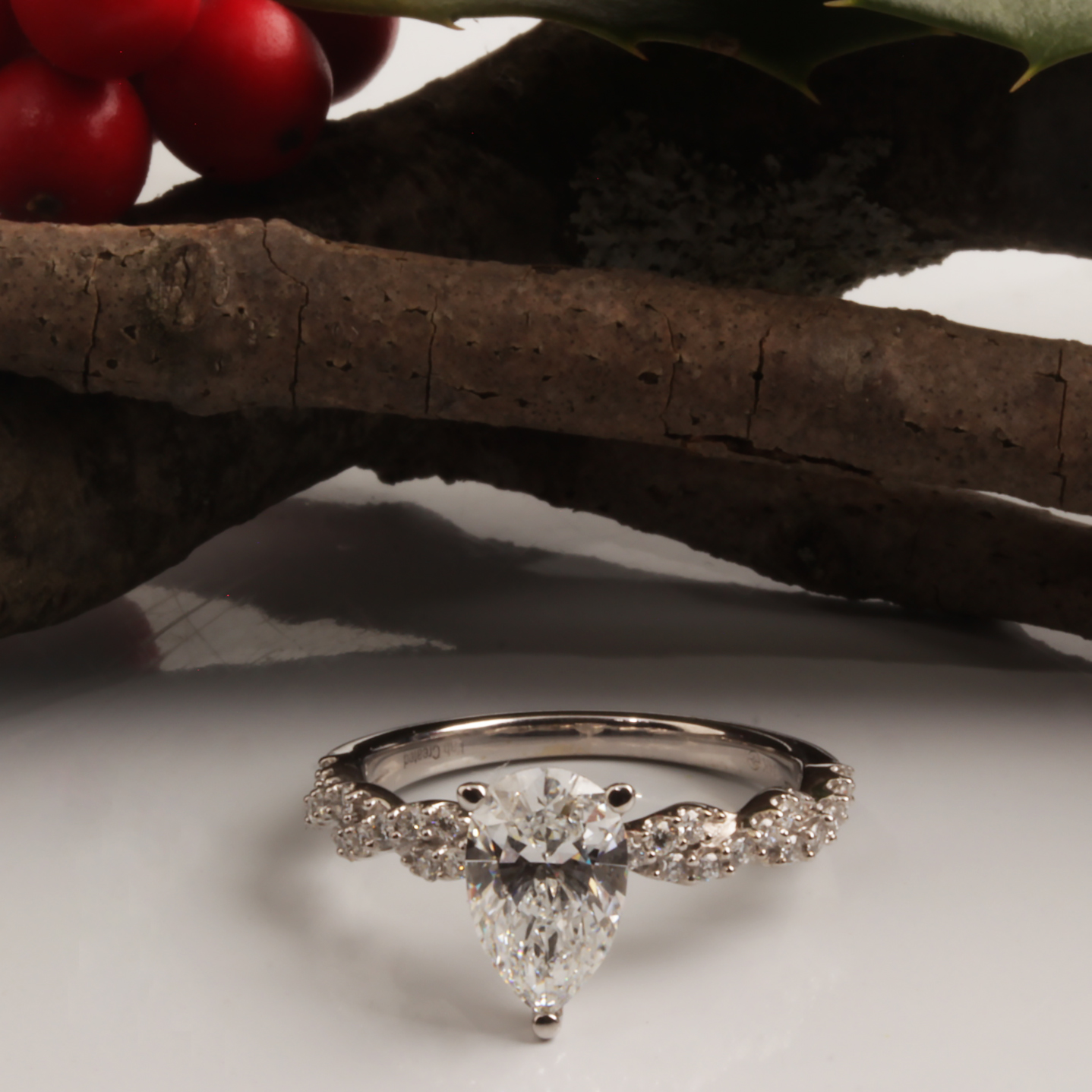14KW 1.55ct Pear Shape Diamond & .25tdw Round Diamonds Ring #098-00086