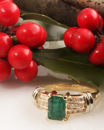 14KY Emerald & Diamond Ring #200-00092
