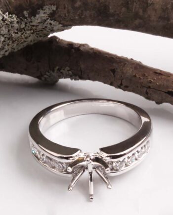 14KT White Gold .13tdw Diamond Engagement Semi-Mount #140-00086