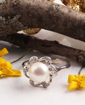 14KT White Gold Flower Pearl Ring #300-00006