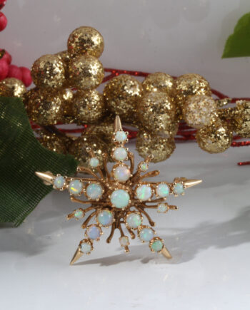 14KYG Opal Snowflake Pendent