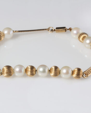 14KT Estate Yellow Gold Pearl Bracelet