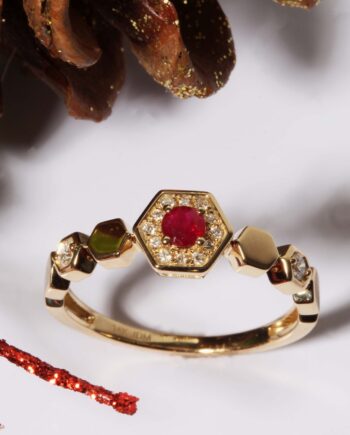 14KY Ruby Ring W/ 12 Diamond