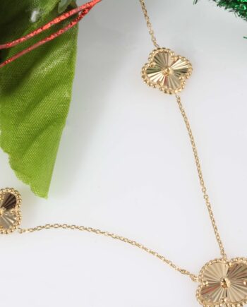 18K Clover Necklace