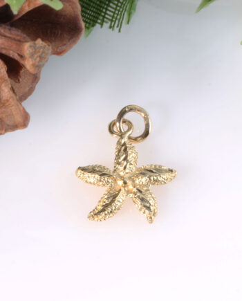 14K Flower Pendent