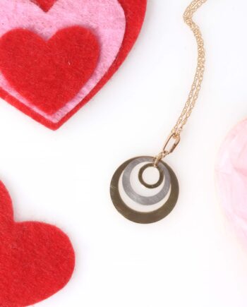 14K YG Multi Circle Pendant Charm Necklace